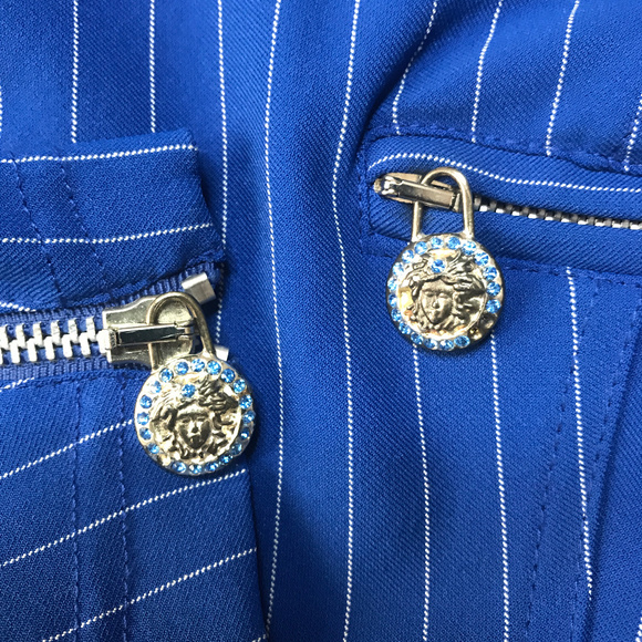 VINTAGE VERSACE JEANS COUTURE MEDUSA HEAD DRESS - Picture 8 of 8